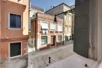 Preziosa Palace Apartments Hotels in Venice