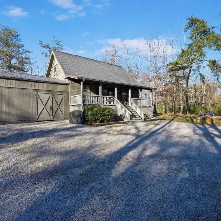 Escape to Nature @ Trailhead Cabins