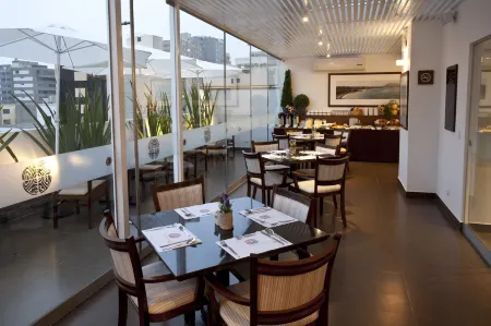Tierra Viva Miraflores Larco Отели в г. Мирафлорес
