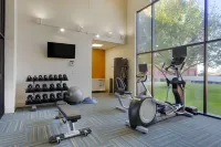 Holiday Inn Express & Suites Harrison Hotels in Harrison
