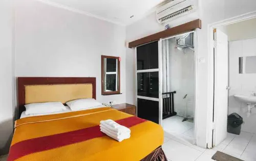 Sapadia Guest House Syailendra Hotel di D A R A T