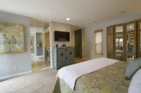 Modern Designer Home Near Boulder