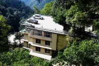 Hotel Wild Rose - Dalhousie Hôtels à : Phagli Mama