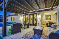 Swimming Pool, Spa and Rooftop Deck - Stunning Coastal Oasis