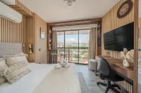 Epic Suites x Ahead