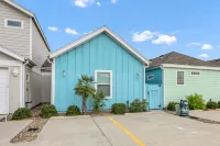 Stylish Décor and Community Pools - Spacious Coastal Haven