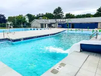Cozy Workspace and Public Pool - Charming Vermont Retreat Hotels in Winooski