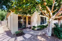 Cardinal Comfort Hotels in Litchfield Park