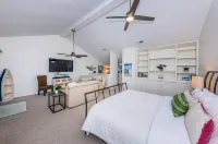 Stunning Ocean Views and Pool Oasis - Exquisite Beachfront Haven Hotels in Belleair Beach