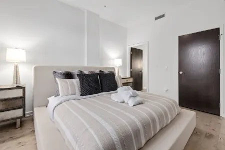 Private Balcony and Vibrant Downtown Access - Stylish Haven