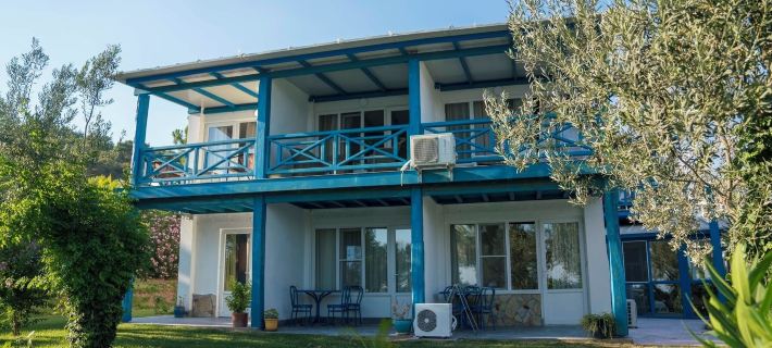 Club Afrodit Tatil Köyü Ξενοδοχεία στην πόλη Αδραμύττιο
