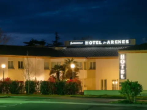 The Originals City, Hôtel des Arènes, Saintes Hotels in Saintes