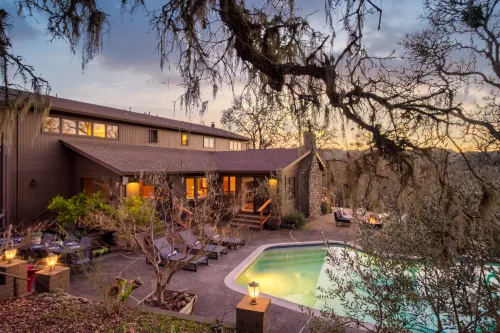 Picturesque Views, Pool and Spa for Ultimate Relaxation - Stunning Oasis