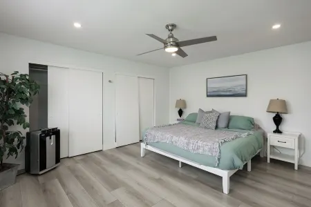 Ocean Front Beacons Beach, Amazing View, Surfboard