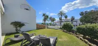 Coral Beach Aparthotel