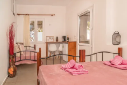 Dimelal Mikonos Downtown Apartments Hoteles cerca de Ornos Beach