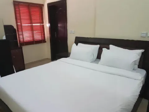 Beni Gold Hotels Apapa Hotels near Balogun Market