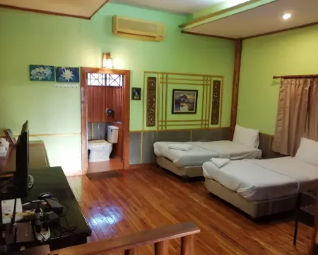 นางพญารีสอร์ท โรงแรมในอำเภอ พยุหะคีรี