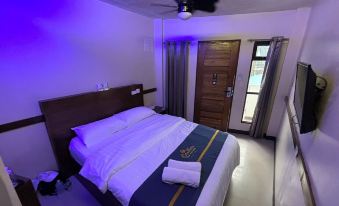 Casa Marco Suites Puerto Galera