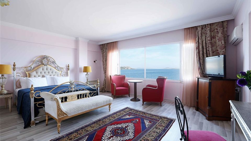 Urla Pera Hotel