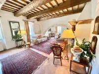 Umbrian Paradise Contains 5 Bedrooms with Private Pool and Stunning Views