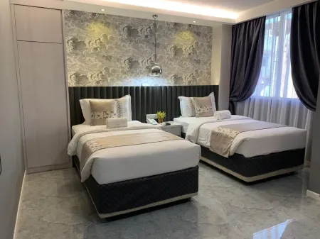 Red City Hotel Отели в г. Limbang Division