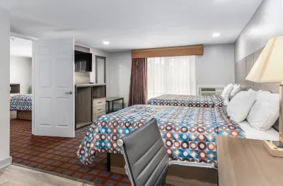 Blue Dolphin Inn Hotels in Eastham