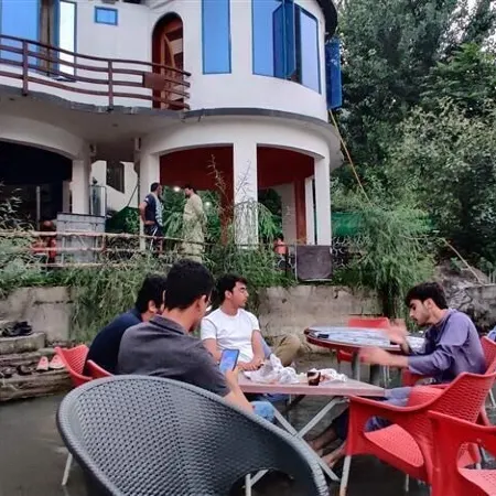 Al Maidah Hotel and Restaurant
