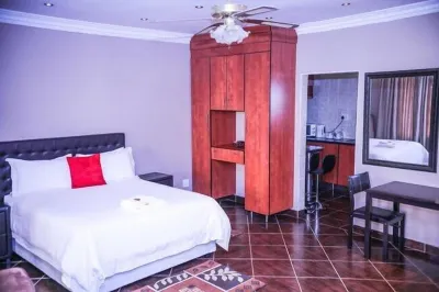 Mmakosha Lodge Hotels in 