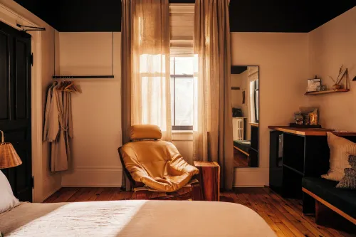 Somewhere Inn Collingwood Hotel di Collingwood