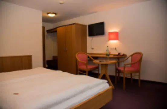 โรงแรมพาร์ค เอเคอร์สบาค