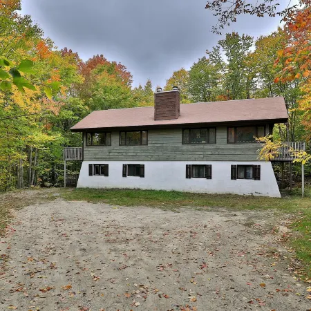 Left Duplex Home Directly Across from Pico Mountain, Close to Killington. 3 Bedroom Home