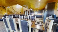 Lazy Bear Lodge 5 Bedroom Cabin by RedAwning