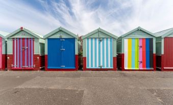 Upper Rock Brighton Apartments