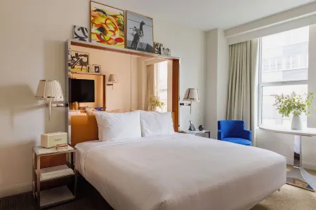 Hotel Park Ave NYC Отели рядом с достопримечательностью «Колледж Мерси»