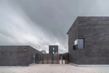 Manifest Restaurant and Hotel Gyumri