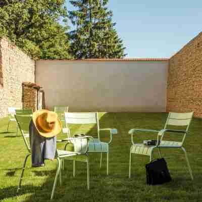 Domaine Les Lanternes Hotel Exterior
