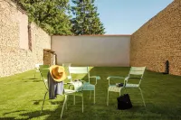 Domaine les Lanternes Hotels in Saint-Cyr-au-Mont-d'Or