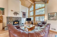 Hansel by Avantstay Pool Table, 5mins to Skiing