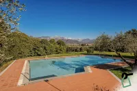 HOTIDAY Room Collection - Sarzana Hotels in Ameglia