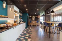 Kyriad Niort - Espace Mendes-France Hotels in Niort