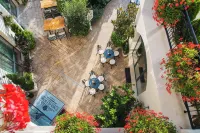 Casa di Fiore Spa and Medical Hotel, Mineral Pools & Private Beach Hotels in 