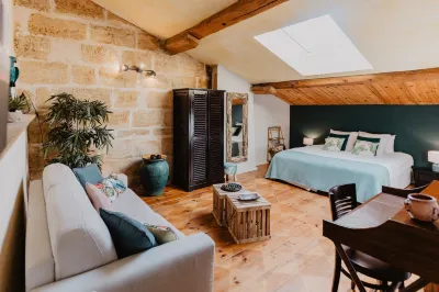 Maison d'hôtes Le Cœur des Vignes à Pauillac : découvrez nos tarifs préférentiels sur notre site web Hôtels à : Blaye