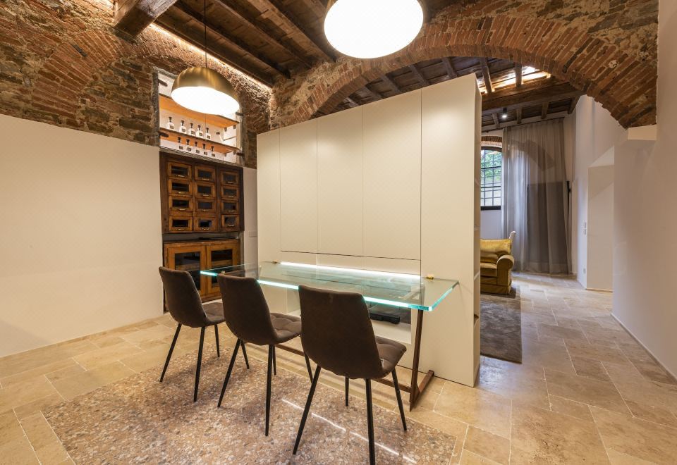 3. 라 보테가 델 ..