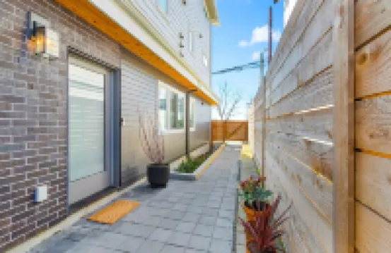 The Sweetest Suite - 91 Walkscore!