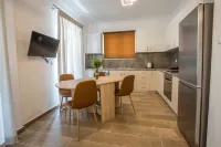 Raise Kifisias Serviced Apartments Hotels in Papagou-Holargos