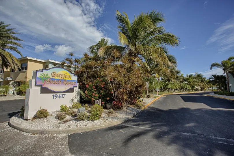 Barefoot Beach Resort