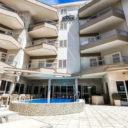 Apartments Del Mar