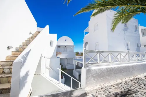 Blue Sapphire Hotel Santorini - 2 étoiles