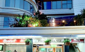Hotel Los Algarrobos